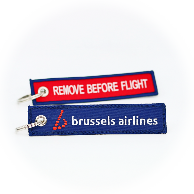 Keyring Brussels Airlines / Remove Before Flight (red/blue)