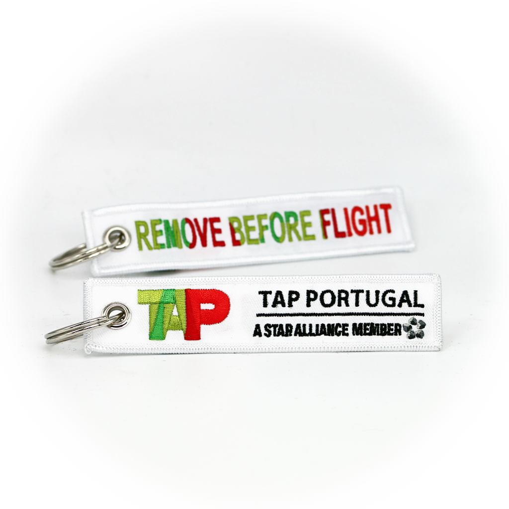 TAPポルトガル A330 タグ キーホルダー Aviationtag Aviationtag Tap Portugal Airlines A330 Red Aircraft Skin Tag