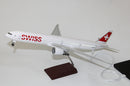 SWISS Boeing 777-300ER Desktop model 1:160 with landing gear + Cabin Lights!