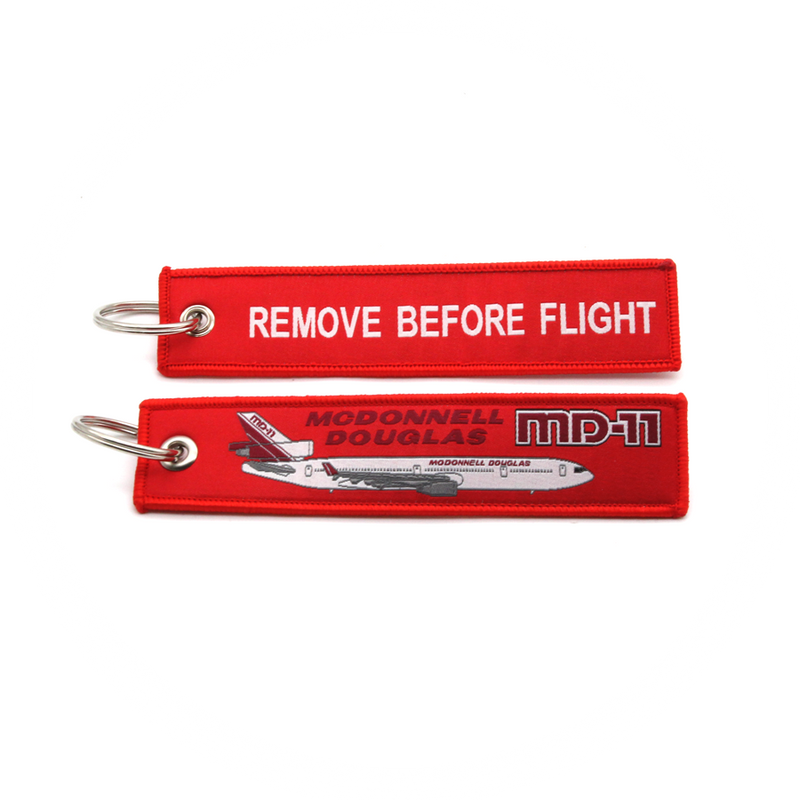 Keyring McDonnell Douglas MD11 "HOUSE COLORS" / REMOVE BEFORE FLIGHT MD-11