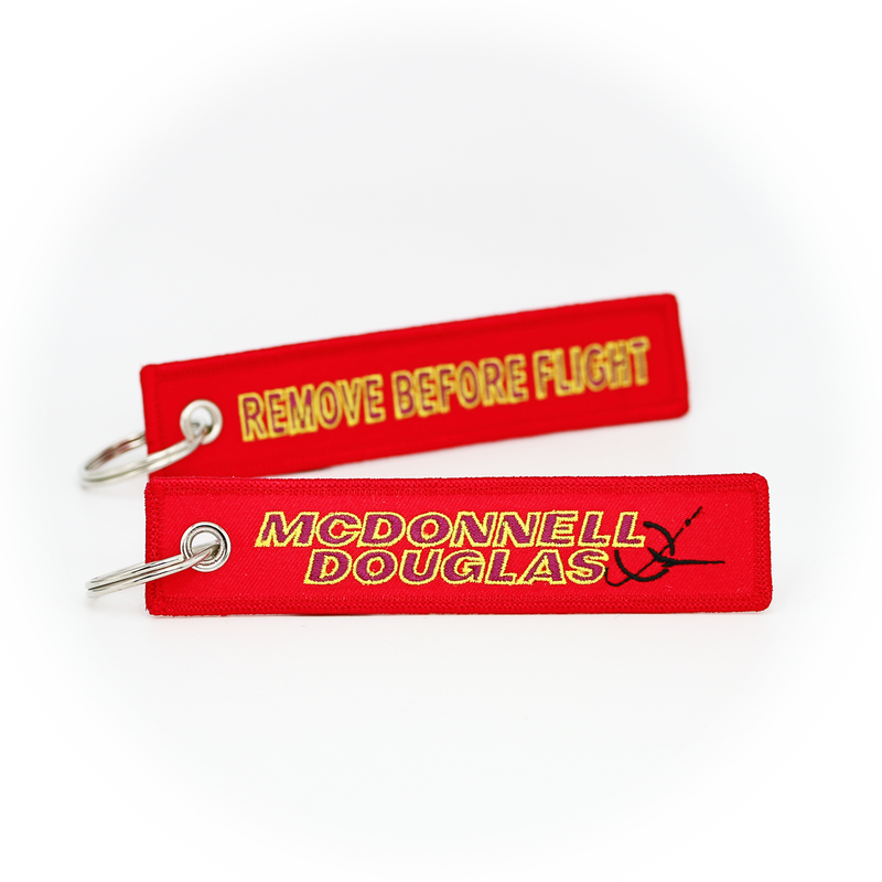 Keyring McDonnell Douglas Company / Remove Before Flight