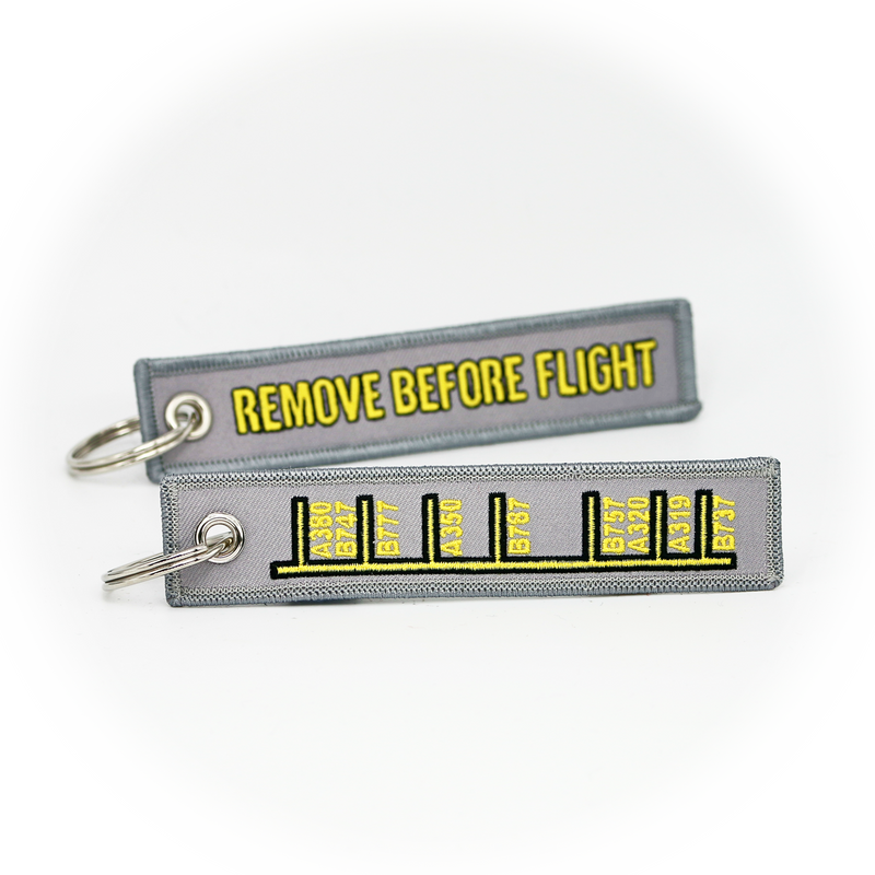 Keyring Apron Parking Lines / Remove Before Flight