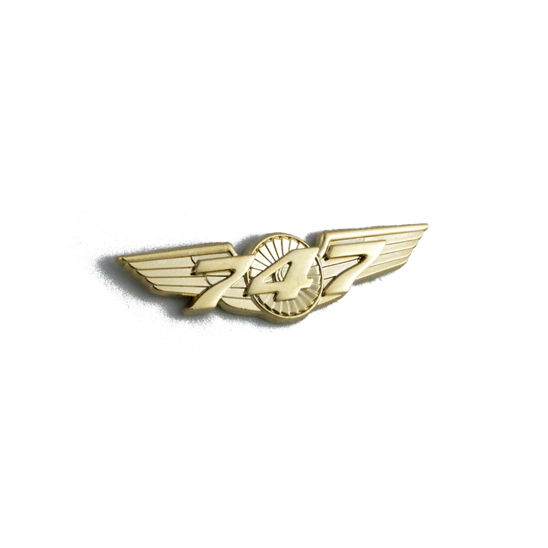 Wing Pin Boeing 747 gold